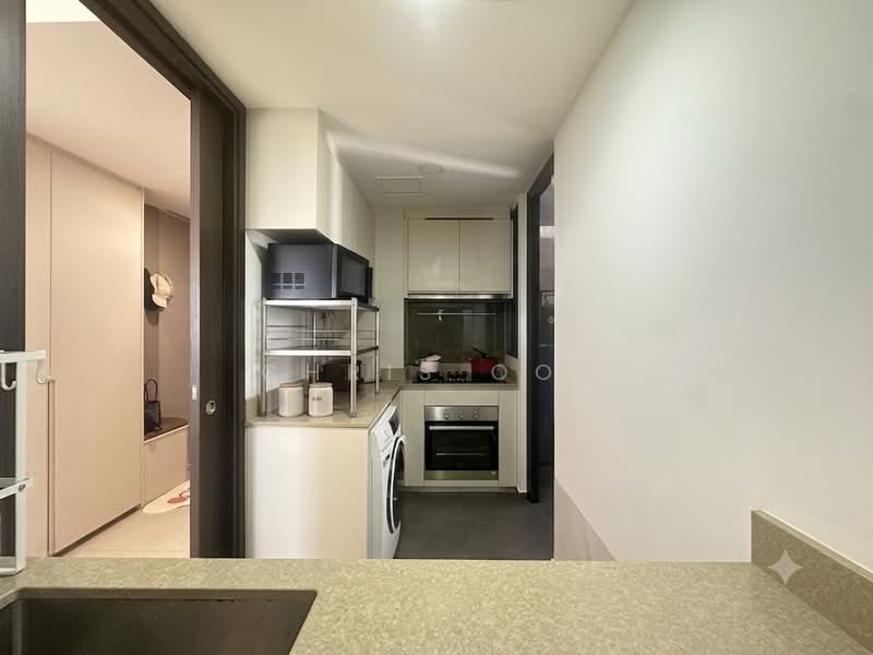 The Gazania, 7 How Sun Drive, 3 Bedrooms, 958 sqft, Condominium For Sale, by Chris Ooi, 500182802 - Kitchen - PropertyGuru.com.sg
