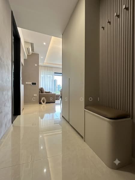 The Gazania, 7 How Sun Drive, 3 Bedrooms, 958 sqft, Condominium For Sale, by Chris Ooi, 500182802 - Corridor - PropertyGuru.com.sg