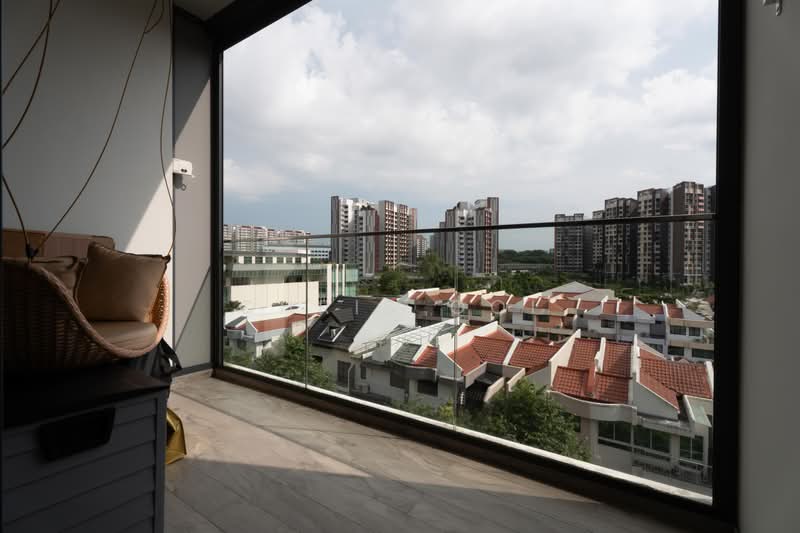 The Gazania, 7 How Sun Drive, 3 Bedrooms, 958 sqft, Condominium For Sale, by Chris Ooi, 500182802 - View - PropertyGuru.com.sg