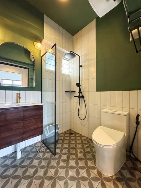 620A Tampines Street 61, 620A Tampines Street 61, 3 Bedrooms, 1,001 sqft, HDB Flat For Sale, by Samuel Ong, 500182806 - Common Bathroom - PropertyGuru.com.sg