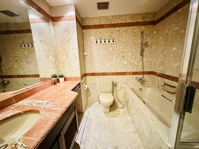 Maple Woods, 991 Bukit Timah Road, Room Rental, 180 sqft, Condominium For Rent, by Steve Voon, 500182809 - Bathroom - PropertyGuru.com.sg