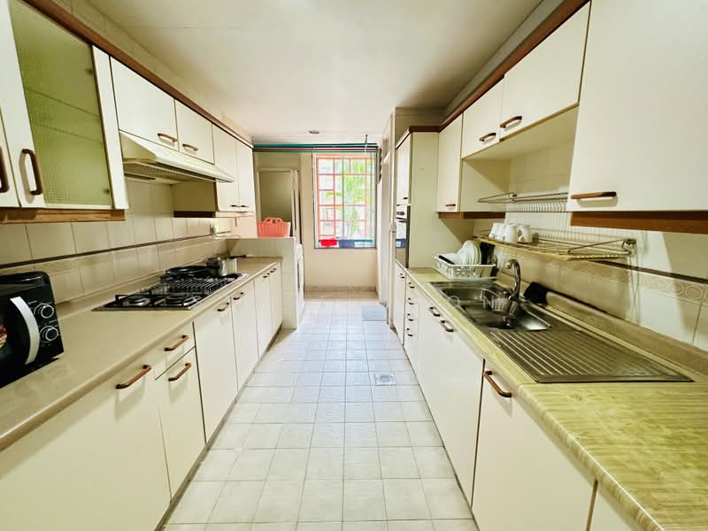 Maple Woods, 991 Bukit Timah Road, Room Rental, 180 sqft, Condominium For Rent, by Steve Voon, 500182809 - Kitchen - PropertyGuru.com.sg