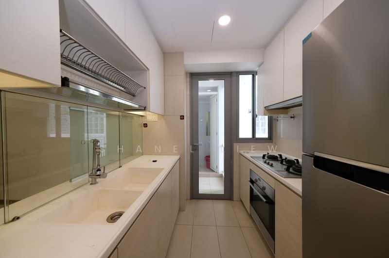 A Treasure Trove, 70 Punggol Walk, 3 Bedrooms, 1,044 sqft, Condominium For Sale, by Shanel Liew, 500182813 - Kitchen - PropertyGuru.com.sg