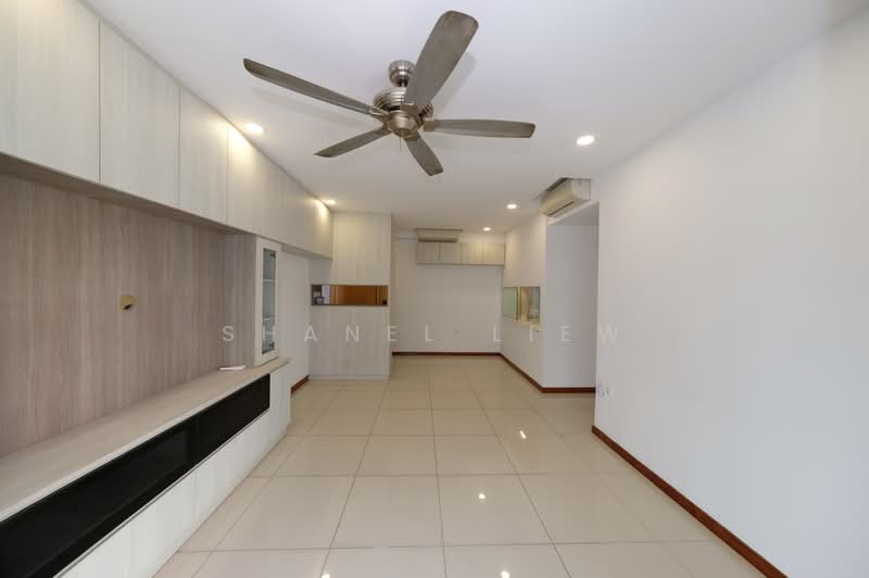A Treasure Trove, 70 Punggol Walk, 3 Bedrooms, 1,044 sqft, Condominium For Sale, by Shanel Liew, 500182813 - Living Room - PropertyGuru.com.sg