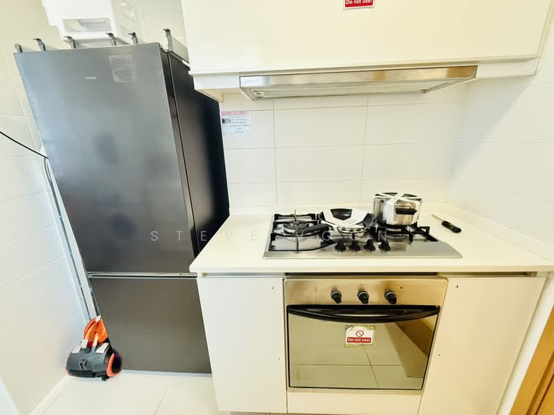 One-North Residences, 7 One-North Gateway, Room Rental, 200 sqft, Apartment For Rent, by Steve Voon, 500182823 - Kitchen - PropertyGuru.com.sg