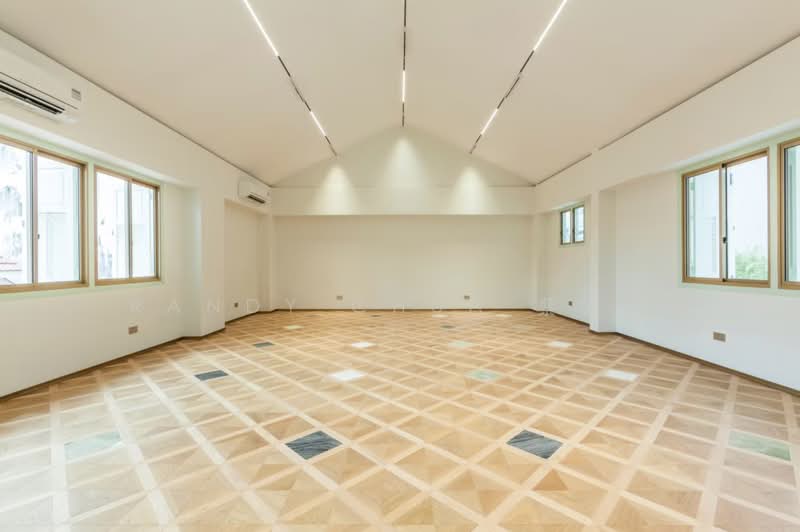 999-Year Jalan Besar Shophouse | High Rental Yield, Desker Road, Rowell Road, Petain Road, 2,800 sqft, Shop / Shophouse For Sale, by Randy Chua 蔡宗霖, 500182882 - Interior - CommercialGuru.com.sg