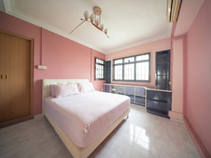 422 Canberra Road, 422 Canberra Road, 3 Bedrooms, 969 sqft, HDB Flat For Sale, by Irene Lim, 500182889 - Bedroom - PropertyGuru.com.sg