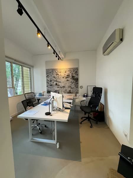 Pearl's Hill Terrace, 18 Pearl's Hill Terrace, 319 sqft, Office For Rent, by Li Hui Bing Sandra, 500182893 - Study - CommercialGuru.com.sg