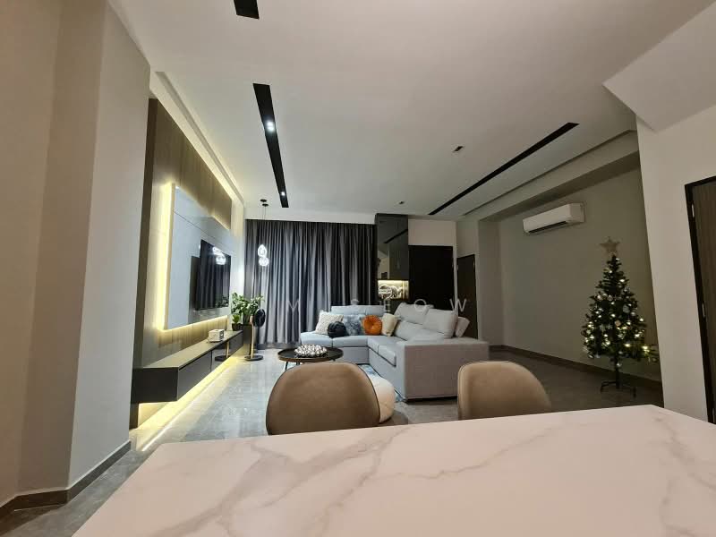 New renovated terrace, Ernani street, 5 Bedrooms, 3,500 sqft, Terraced House For Rent, by Tim Seow, 500182897 - Living Room - PropertyGuru.com.sg