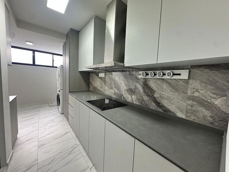 New renovated terrace, Ernani street, East Coast / Marine Parade, 5 Bedrooms, 3,500 sqft, Terraced House For Rent, by Tim Seow, 500182897 - Kitchen - PropertyGuru.com.sg