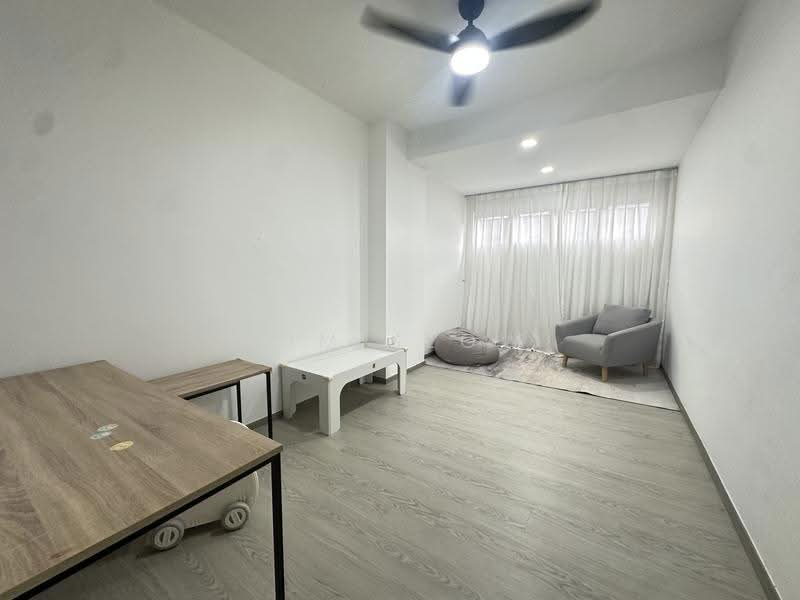 New renovated terrace, Ernani street, East Coast / Marine Parade, 5 Bedrooms, 3,500 sqft, Terraced House For Rent, by Tim Seow, 500182897 - Living Room - PropertyGuru.com.sg