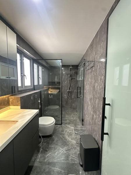 New renovated terrace, Ernani street, East Coast / Marine Parade, 5 Bedrooms, 3,500 sqft, Terraced House For Rent, by Tim Seow, 500182897 - Bathroom - PropertyGuru.com.sg
