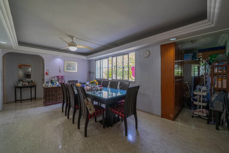 484 Tampines Street 43, 484 Tampines Street 43, 4 Bedrooms, 1,776 sqft, HDB Flat For Sale, by Gary ., 500182915 - Dining Room - PropertyGuru.com.sg