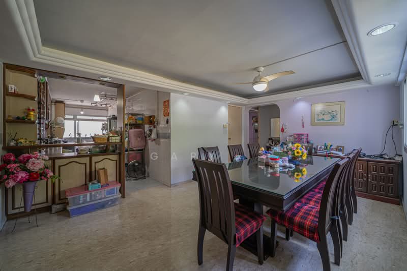 484 Tampines Street 43, 484 Tampines Street 43, 4 Bedrooms, 1,776 sqft, HDB Flat For Sale, by Gary ., 500182915 - Dining Room - PropertyGuru.com.sg