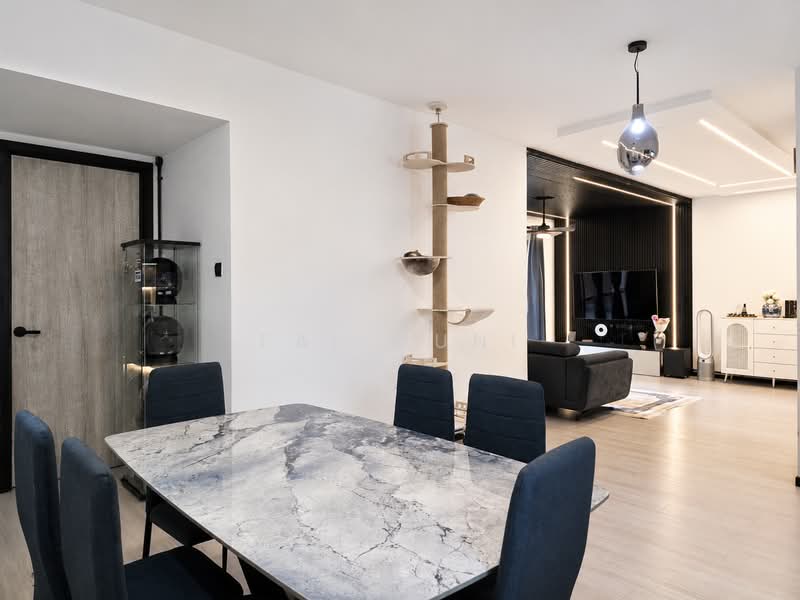 The Rivervale, 7 Rivervale Link, 3 Bedrooms, 1,313 sqft, Condominium For Sale, by Fai Muni, 500182918 - Living Room - PropertyGuru.com.sg