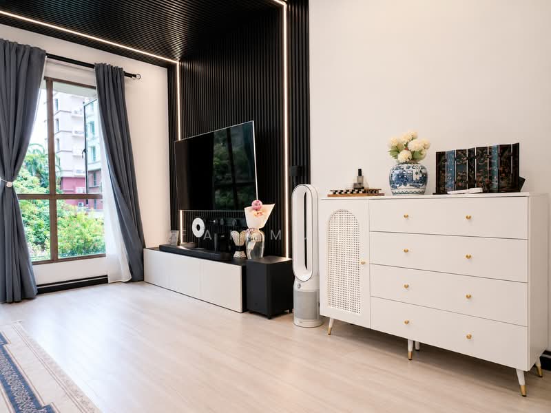 The Rivervale, 7 Rivervale Link, 3 Bedrooms, 1,313 sqft, Condominium For Sale, by Fai Muni, 500182918 - Living Room - PropertyGuru.com.sg