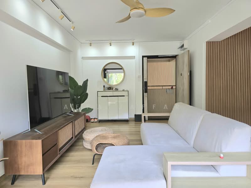 262B Compassvale Street, 262B Compassvale Street, 4 Bedrooms, 1,399 sqft, HDB Flat For Sale, by Affa Jaffar, 500182941 - Living Room - PropertyGuru.com.sg