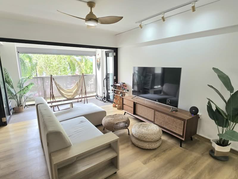 262B Compassvale Street, 262B Compassvale Street, 4 Bedrooms, 1,399 sqft, HDB Flat For Sale, by Affa Jaffar, 500182941 - Living Room - PropertyGuru.com.sg