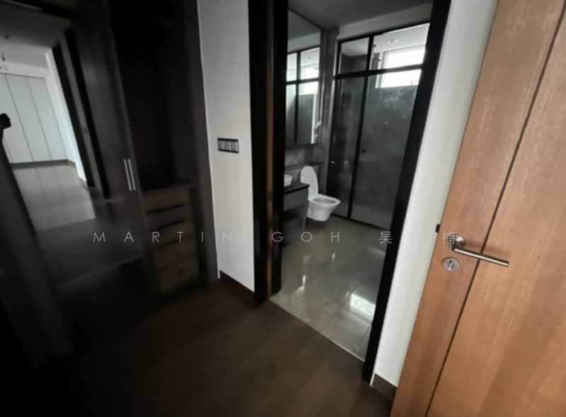 Boulevard 88, 86 Orchard Boulevard, 2 Bedrooms, 1,313 sqft, Condominium For Rent, by Martin Goh 吴伟楠, 500182943 - Bathroom - PropertyGuru.com.sg