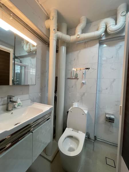 483 Pasir Ris Drive 4, 483 Pasir Ris Drive 4, Room Rental, 100 sqft, HDB Flat For Rent, by Ken Tay, 500182946 - Bathroom - PropertyGuru.com.sg