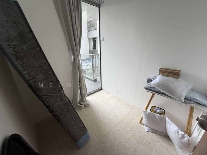 The Parc Condominium, 11 West Coast Walk, Room Rental, 100 sqft, Condominium For Rent, by Melody Azyliae Chiam, 500182948 - Balcony - PropertyGuru.com.sg