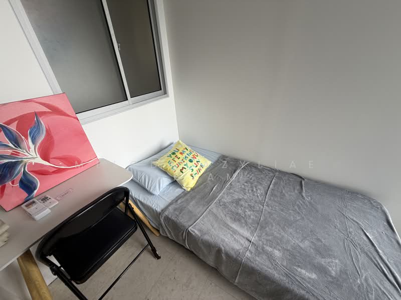 The Parc Condominium, 11 West Coast Walk, Room Rental, 100 sqft, Condominium For Rent, by Melody Azyliae Chiam, 500182948 - Bedroom - PropertyGuru.com.sg