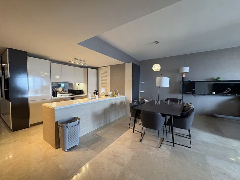 V on Shenton, 5 Shenton Way, 3 Bedrooms, 1,518 sqft, Condominium For Sale, by Cyril Tuzemen, 500182971 - Kitchen - PropertyGuru.com.sg