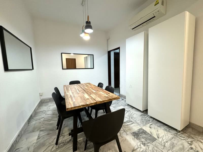 Lion Towers, 2 Essex Road, Room Rental, 200 sqft, Apartment For Rent, by Zen Chua, 500182978 - Dining Room - PropertyGuru.com.sg