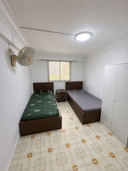 107 Jalan Bukit Merah, 107 Jalan Bukit Merah, 2 Bedrooms, 678 sqft, HDB Flat For Sale, by Semantha Soon, 500182999 - Bedroom - PropertyGuru.com.sg