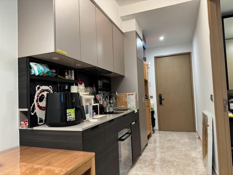 Haus On Handy, 28 Handy Road, 1 Bedroom, 463 sqft, Condominium For Sale, by Julian Li, 500183003 - Kitchen - PropertyGuru.com.sg