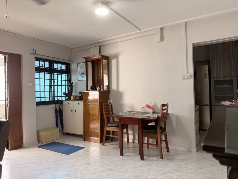 630 Woodlands Ring Road, 630 Woodlands Ring Road, 3 Bedrooms, 1,087 sqft, HDB Flat For Sale, by Gina K, 500183020 - Dining Room - PropertyGuru.com.sg
