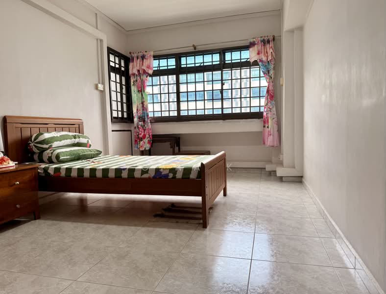 630 Woodlands Ring Road, 630 Woodlands Ring Road, 3 Bedrooms, 1,087 sqft, HDB Flat For Sale, by Gina K, 500183020 - Bedroom - PropertyGuru.com.sg