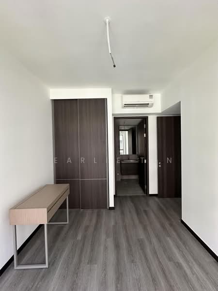 Pasir Ris 8, 8 Pasir Ris Drive 8, 2 Bedrooms, 775 sqft, Apartment For Rent, by Pearlie Tan, 500183035 - Master room - PropertyGuru.com.sg
