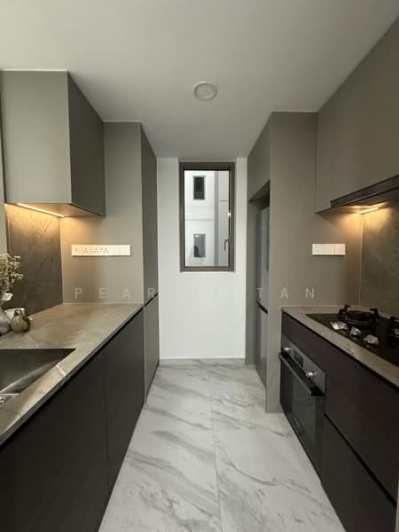 Pasir Ris 8, 8 Pasir Ris Drive 8, 2 Bedrooms, 775 sqft, Apartment For Rent, by Pearlie Tan, 500183035 - Kitchen - PropertyGuru.com.sg