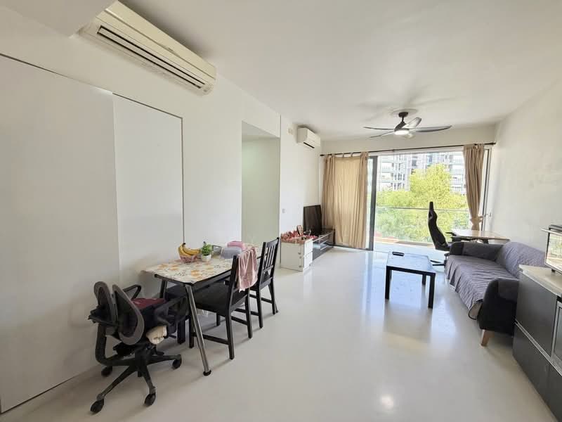 The Gale, Flora Road, 1 Bedroom, 689 sqft, Condominium For Sale, by Ray Lee, 500183040 - Living Room - PropertyGuru.com.sg