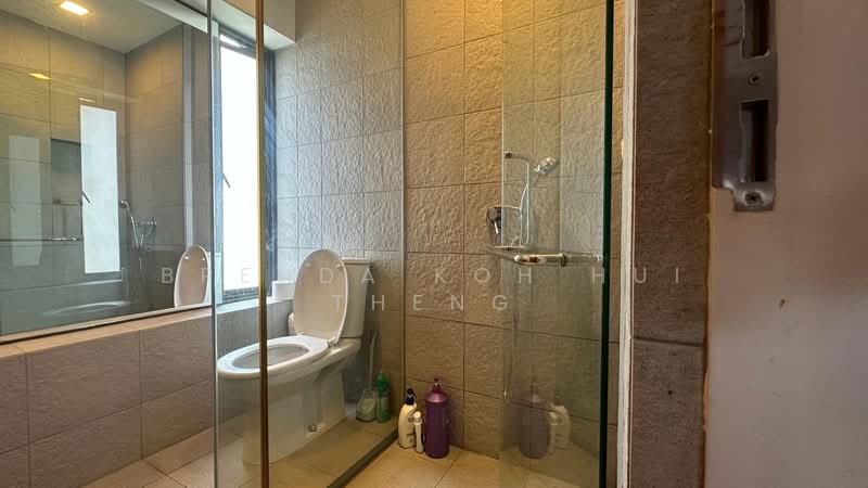 Jln hock chye, Jalan Hock Chye, 5 Bedrooms, 5,000 sqft, Semi-Detached House For Rent, by Brenda Koh Hui Theng, 500183042 - Bathroom - PropertyGuru.com.sg