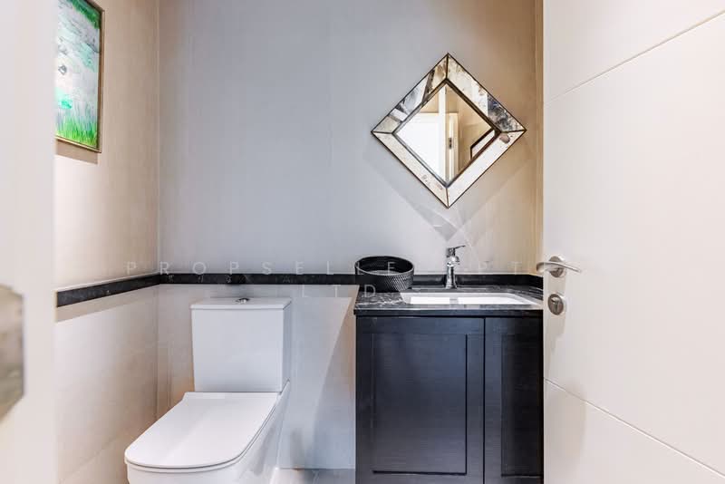 The Teneriffe, 110 Laurel Wood Avenue, 3 Bedrooms, 3,122 sqft, Cluster House For Sale, by Don Png, 500183048 - Bathroom - PropertyGuru.com.sg