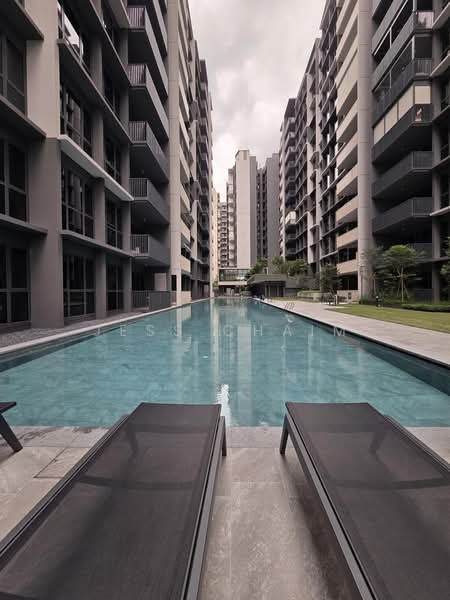 Lumina Grand, Bukit Batok West Ave. 5, Room Rental, 100 sqft, Condominium For Rent, by Jess Chaim, 500183052 - Exterior - PropertyGuru.com.sg