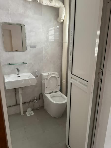 94C Bedok North Avenue 4, 94C Bedok North Avenue 4, 3 Bedrooms, 1,517 sqft, HDB Flat For Rent, by Jason Chen, 500183055 - Bathroom - PropertyGuru.com.sg