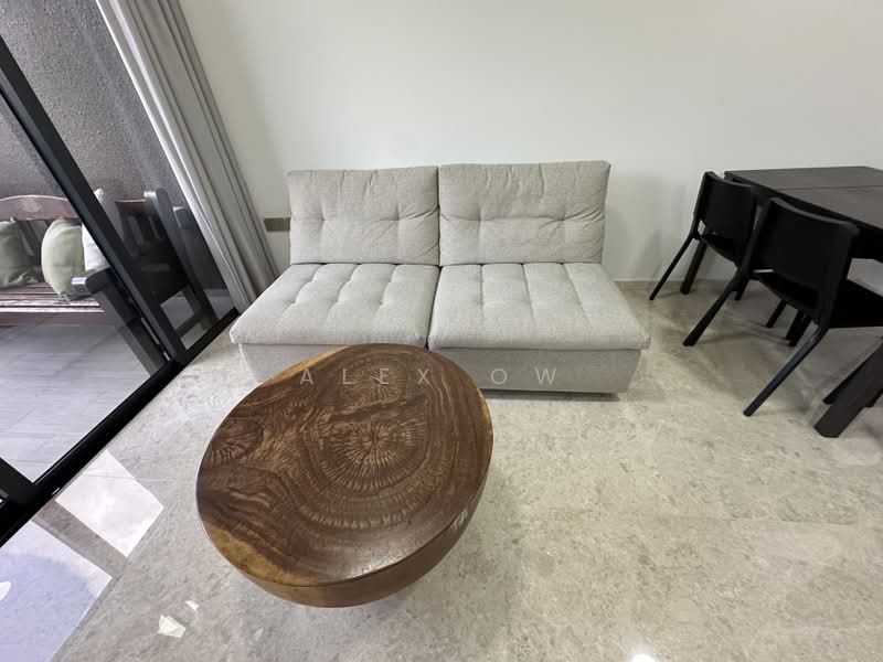 Pullman Residences, 18 Dunearn Road, Room Rental, 100 sqft, Condominium For Rent, by Alex Ow, 500183058 - Living Room - PropertyGuru.com.sg