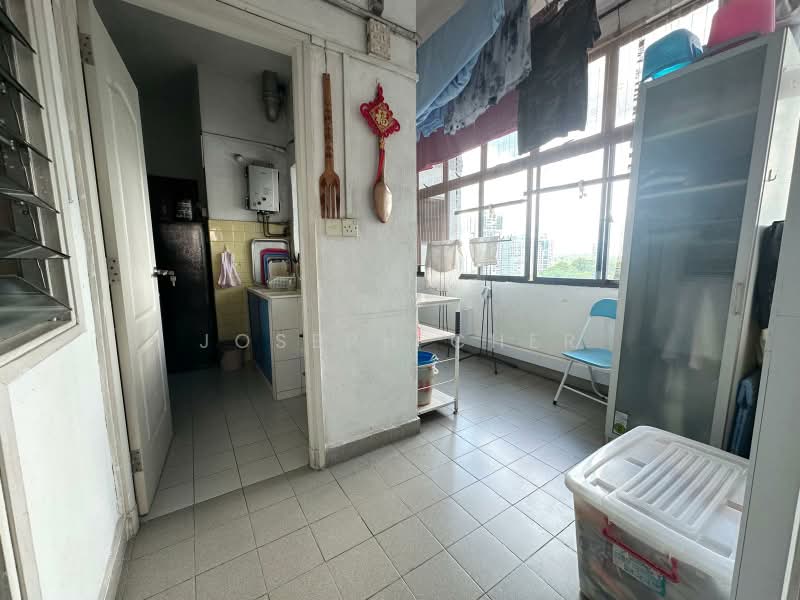 Goldhill Towers, 38 Goldhill Avenue, 3 Bedrooms, 1,550 sqft, Apartment For Sale, by Joseph Cher, 500183059 - Kitchen - PropertyGuru.com.sg