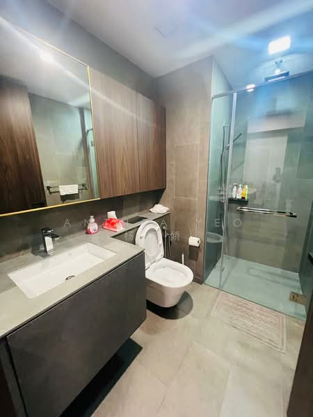 Midtown Modern, 18 Tan Quee Lan Street, 2 Bedrooms, 635 sqft, Condominium For Rent, by Anthea Yeo 杨丽娇, 500183063 - Bathroom - PropertyGuru.com.sg
