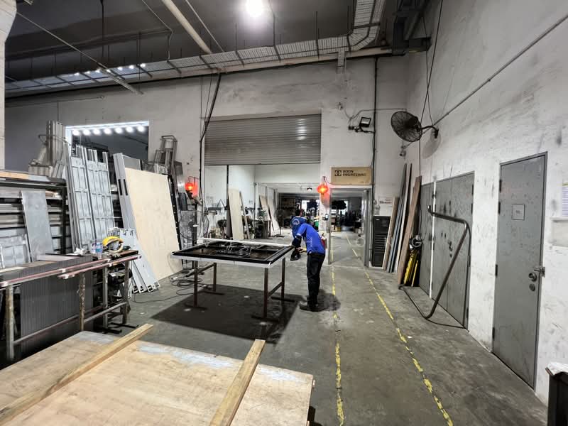 E9 Premium, 61 Woodlands Industrial Park E9, 4,756 sqft, Factory / Workshop (B2) For Rent, by Clive Cheong, 500183067 - Interior - CommercialGuru.com.sg