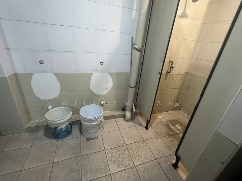 Nordix, 1 Woodlands Industrial Park E2, 7,320 sqft, Factory / Workshop (B2) For Rent, by William Tan, 500183071 - Bathroom - CommercialGuru.com.sg