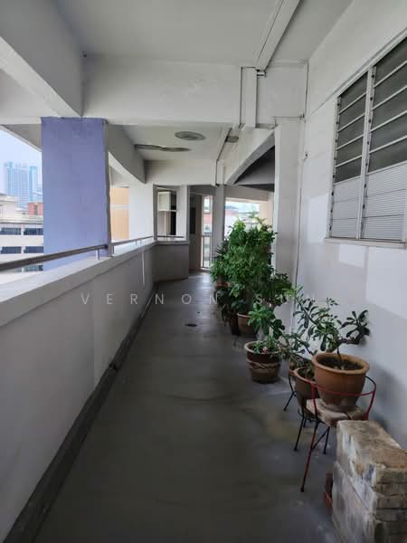 14 Saint George's Road, 14 Saint George's Road, 2 Bedrooms, 721 sqft, HDB Flat For Sale, by Vernon Sun, 500183085 - Balcony - PropertyGuru.com.sg