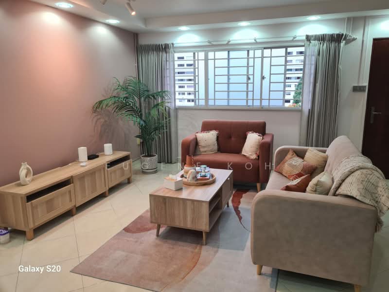116 Pending Road, 116 Pending Road, Room Rental, 100 sqft, HDB Flat For Rent, by Eugene Koh, 500183086 - Living Room - PropertyGuru.com.sg
