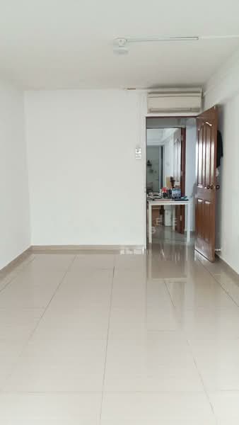 114 Jurong East Street 13, 114 Jurong East Street 13, Room Rental, 110 sqft, HDB Flat For Rent, by Tan Chee Hwang, 500183093 - Interior - PropertyGuru.com.sg