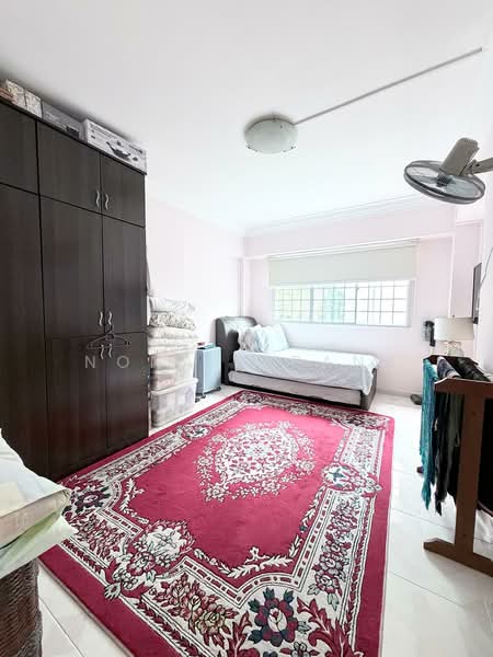 570 Hougang Street 51, 570 Hougang Street 51, 3 Bedrooms, 1,302 sqft, HDB Flat For Sale, by Nona Kirana, 500183095 - Bedroom - PropertyGuru.com.sg