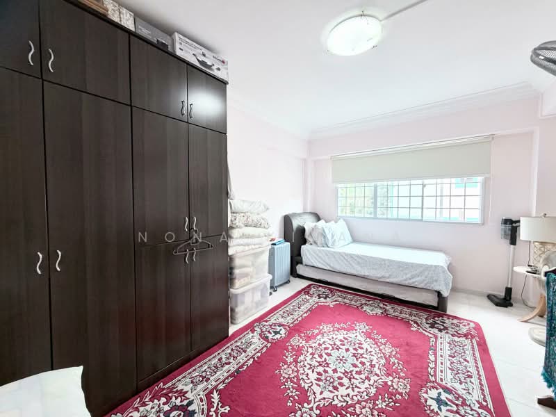 570 Hougang Street 51, 570 Hougang Street 51, 3 Bedrooms, 1,302 sqft, HDB Flat For Sale, by Nona Kirana, 500183095 - Bedroom - PropertyGuru.com.sg