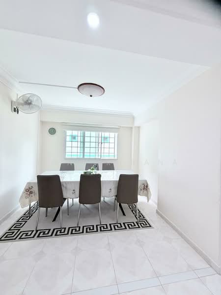 570 Hougang Street 51, 570 Hougang Street 51, 3 Bedrooms, 1,302 sqft, HDB Flat For Sale, by Nona Kirana, 500183095 - Dining Room - PropertyGuru.com.sg